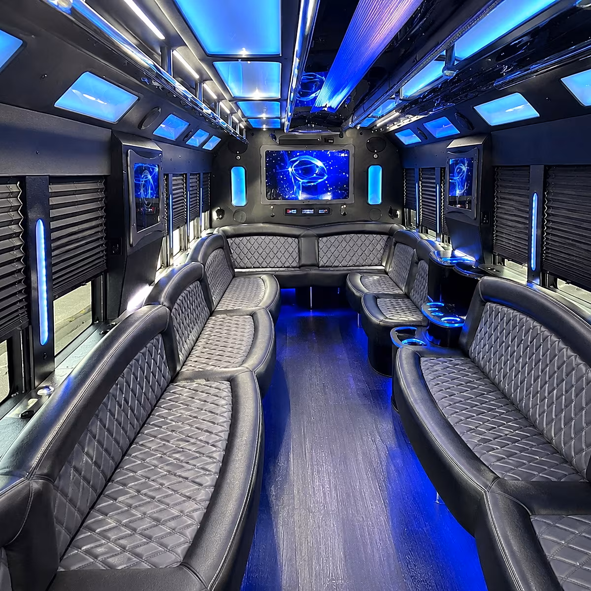 Boynton Beach Birthday, Sweet 16, & Quinceañera Transportation group transportation