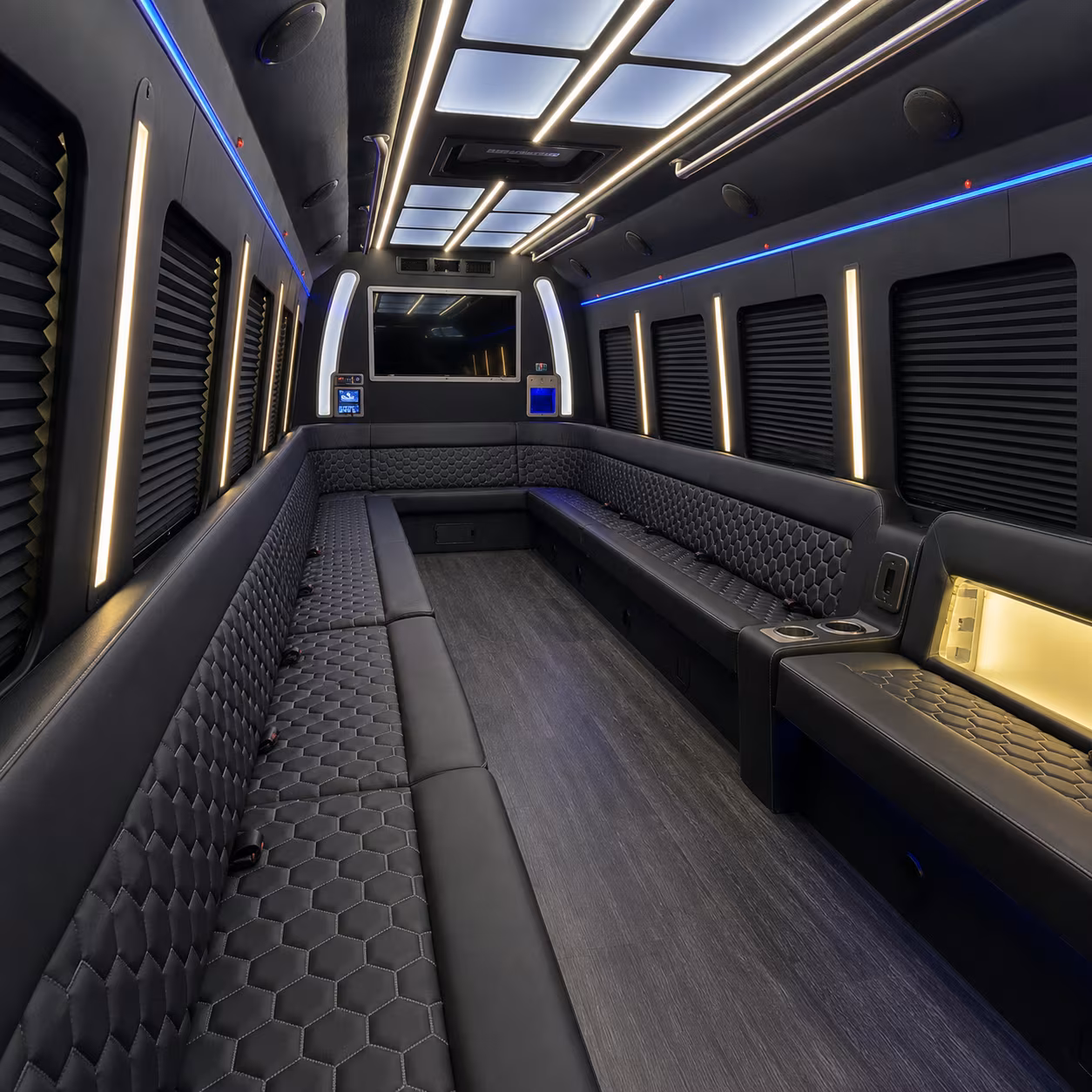 Boynton Beach Birthday, Sweet 16, & Quinceañera Transportation party bus exterior