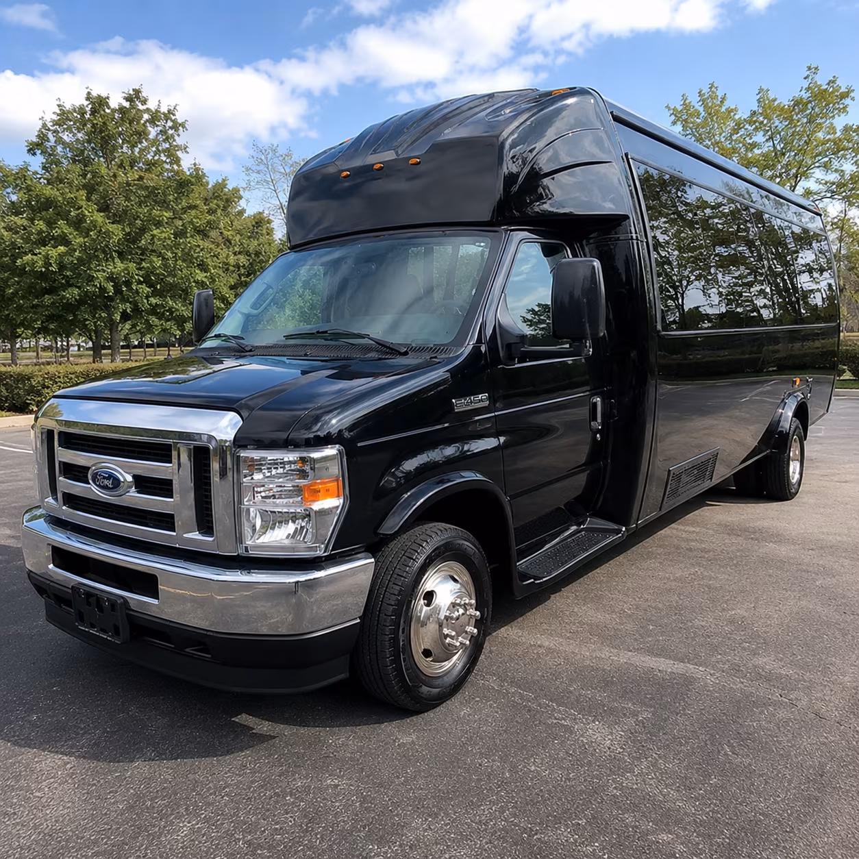 Boynton Beach Birthday, Sweet 16, & Quinceañera Transportation onboard seating