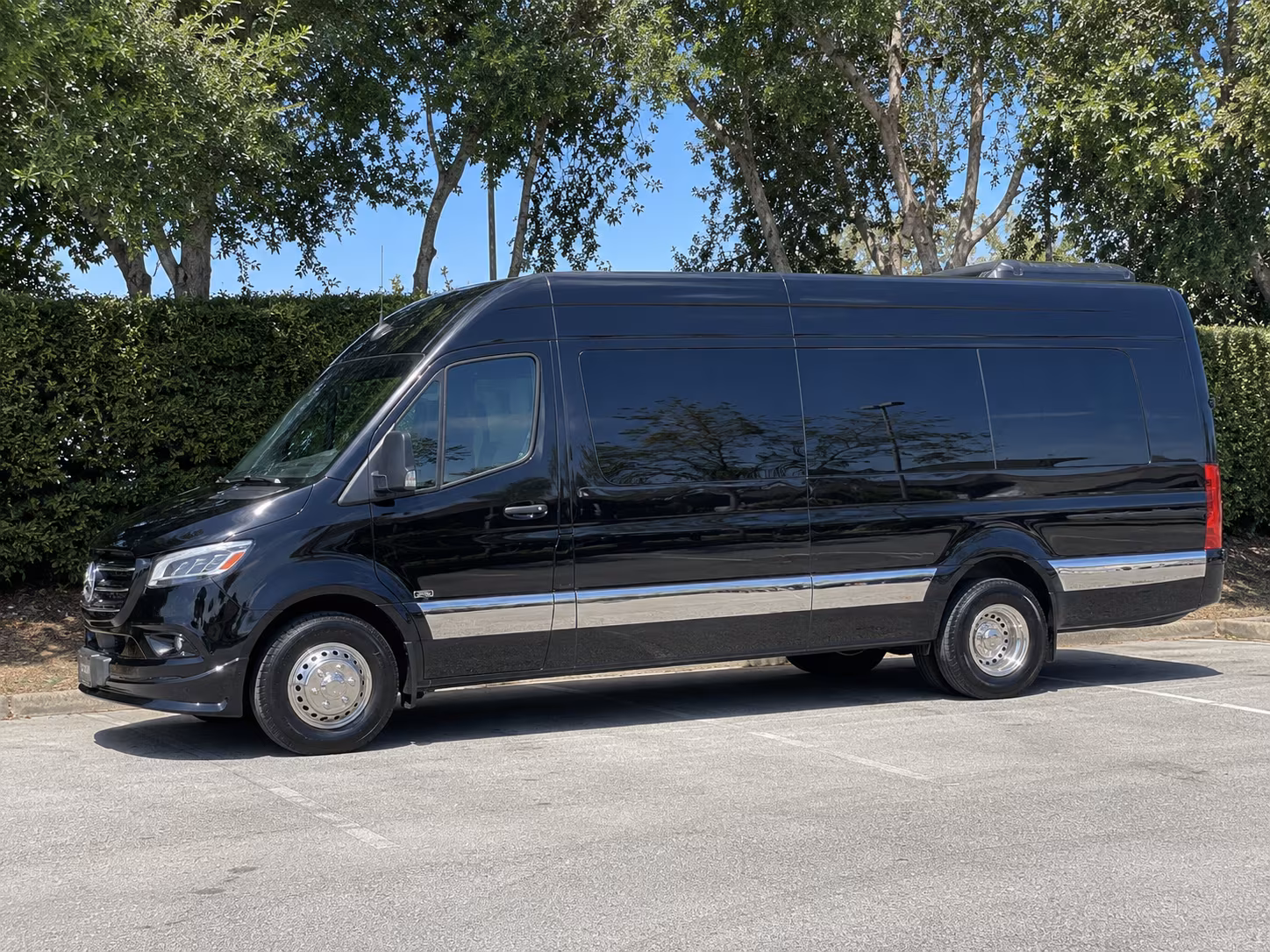Boynton Beach Corporate Transportation party bus exterior