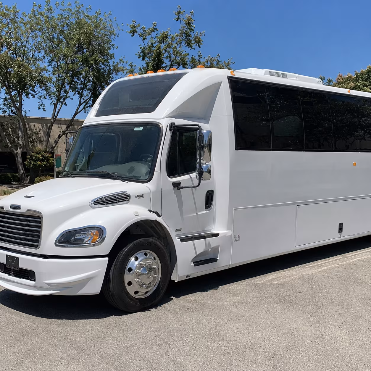 West Palm Beach Birthday, Sweet 16, & Quinceañera Party Bus Rentals